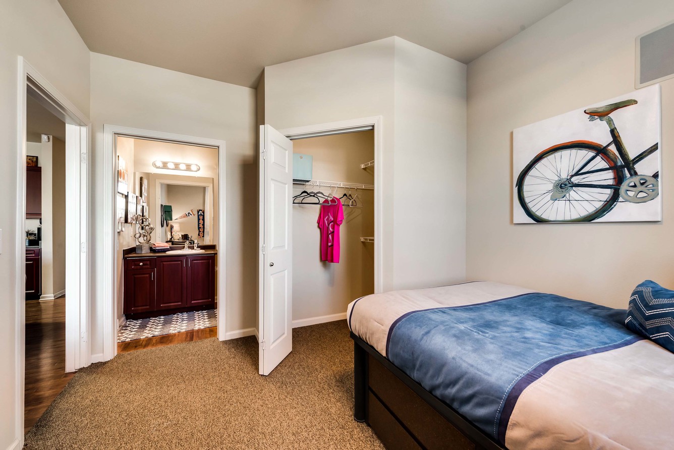 Apartments Near UTA Maverick Place Student Apartments