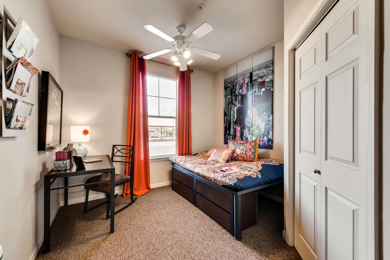 Apartments Near UTA Maverick Place Student Apartments